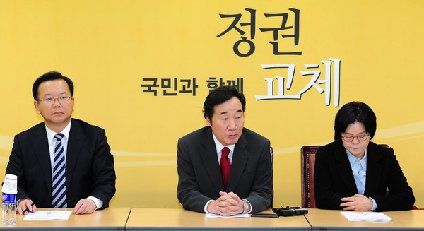 더불어민주당 ‘8.29 전당대회’에서 이낙연 의원과 김부겸 전 의원(왼쪽)이 당 대표 출마를 공식 선언해 ‘2파전’으로 치러질 전망이다. (사진=뉴스1)