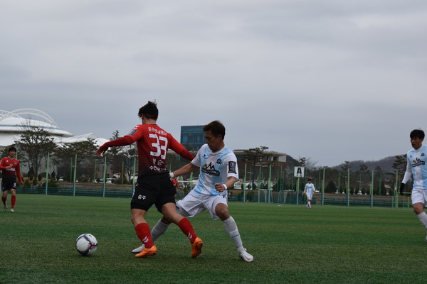 양평 FC가 오는 13일 ‘2021 K4리그 1라운드’에서 지난 시즌 11위를 차지한 고양시민축구단과 홈 개막전을 치른다. (사진제공=양평FC)